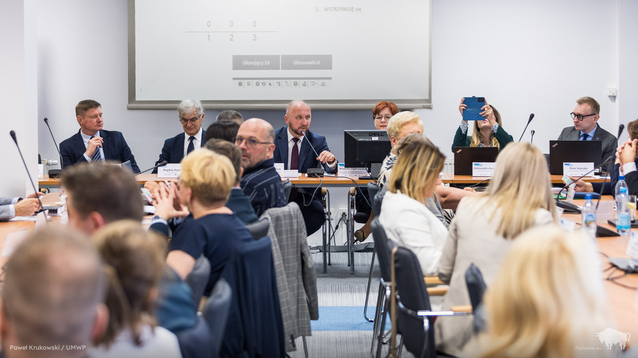 Przestawiciele Komitetu Monitorującego podczas posiedzenia