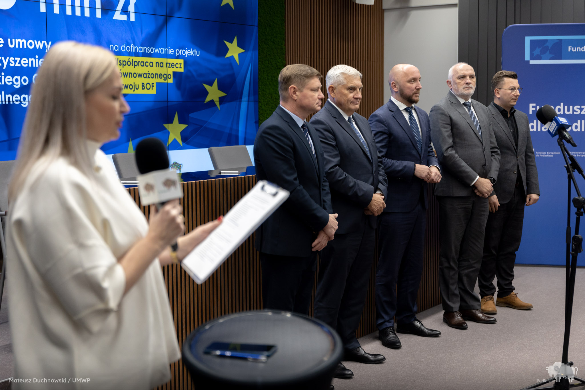 Przedstawiciele samorządu województwa i Stowarzyszenia BOF