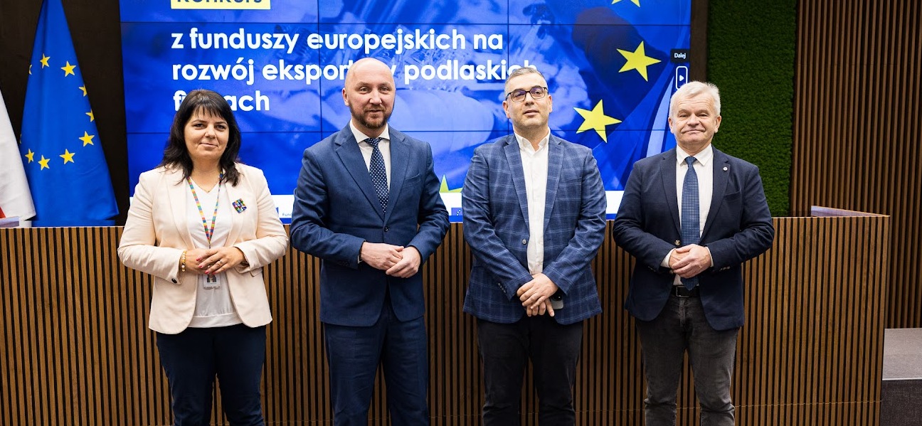 Przedstawiciele Zarzadu Województwa Podlaskiego podczas konferencji