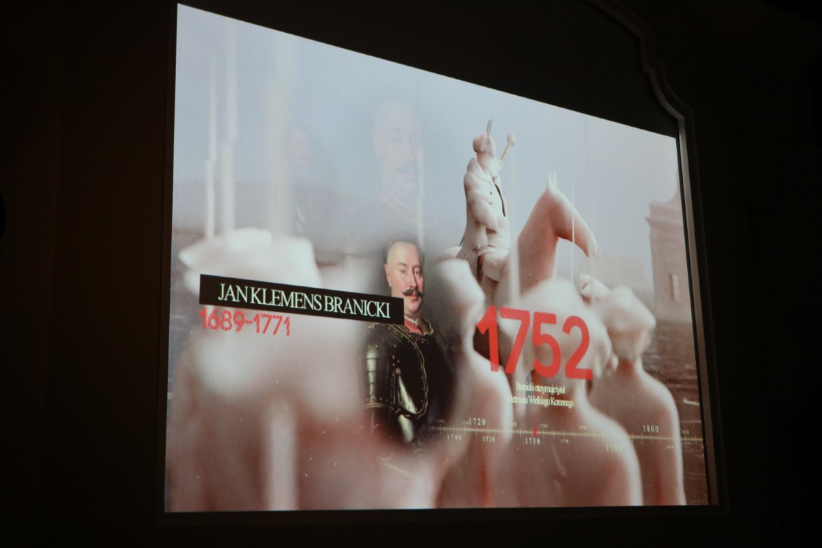 Prezentacja multimedialna – informacja o Janie Klemensie Branickim, napis rok 1752