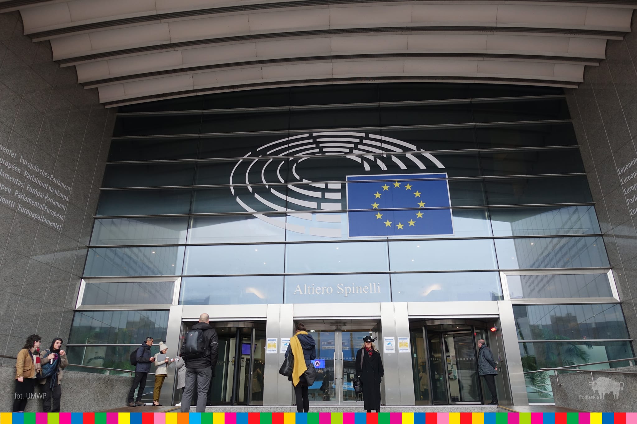 Budynek Parlamentu Europejskiego.