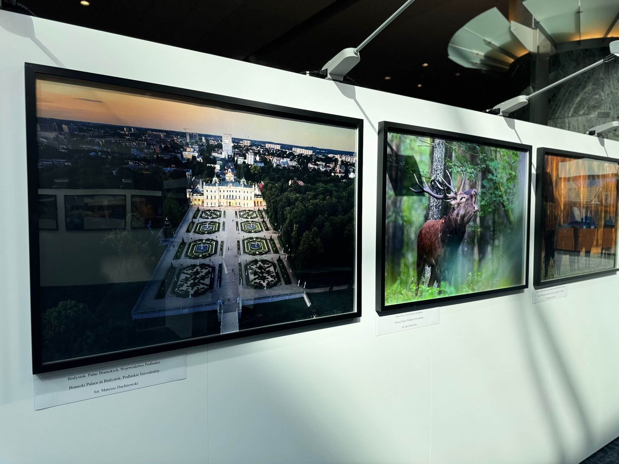 Wystawa zdjęć krajobrazów regiony