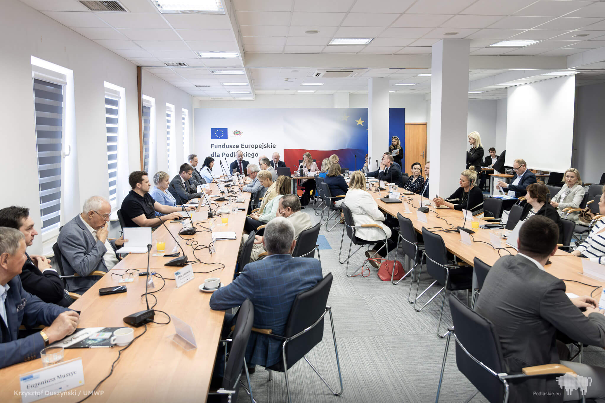 Uczestnicy posiedzenia Komitetu Monitorującego