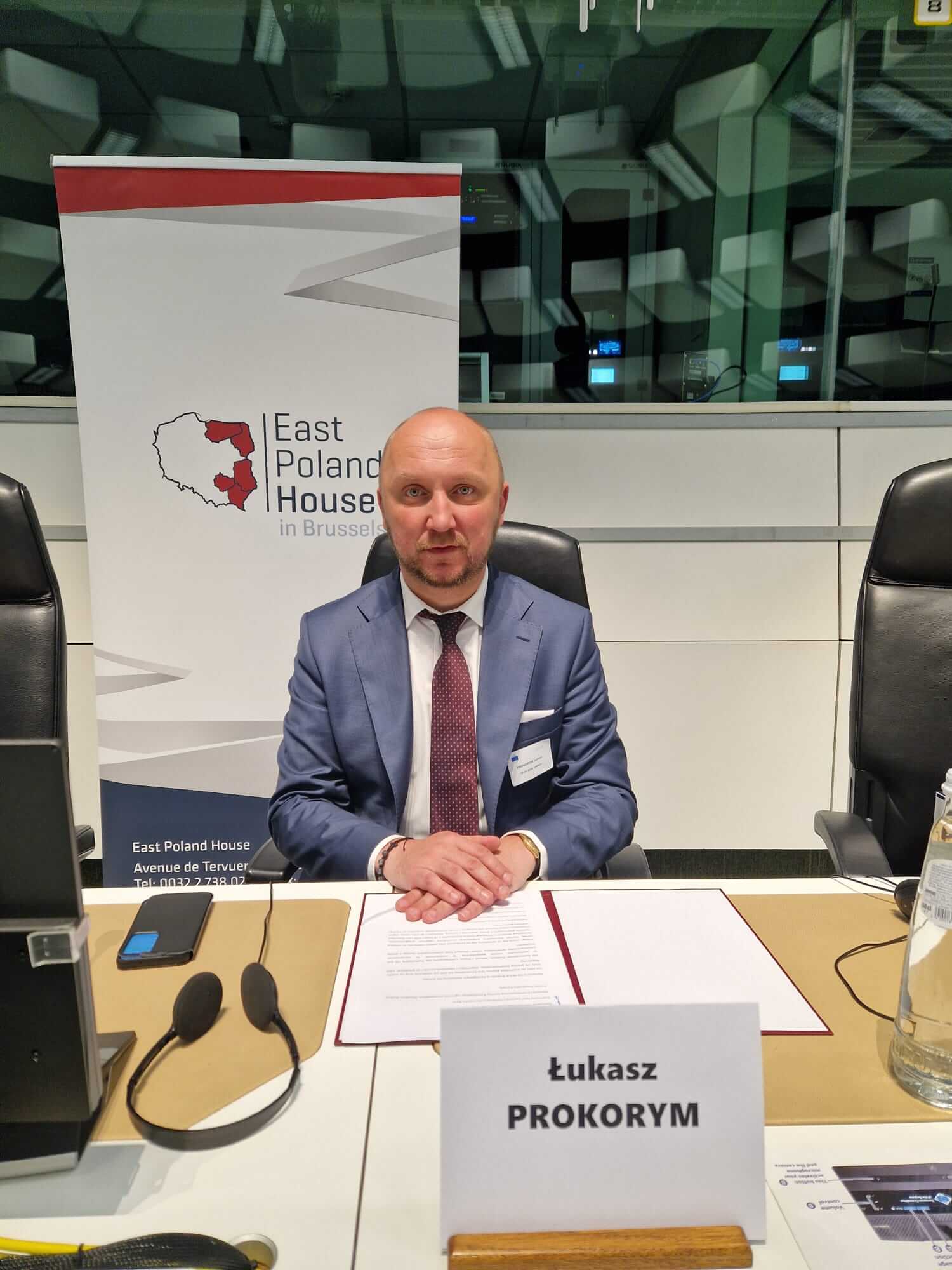 Marszałek Łukasz Prokorym na konferencji