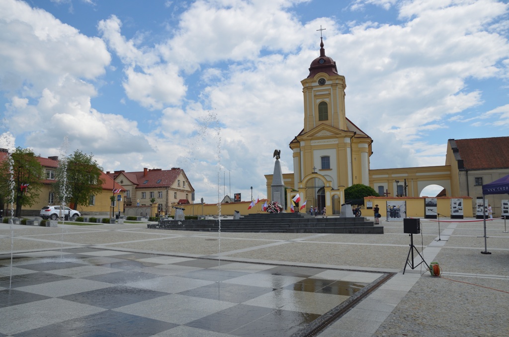 Odnowiony rynek w Choroszczy